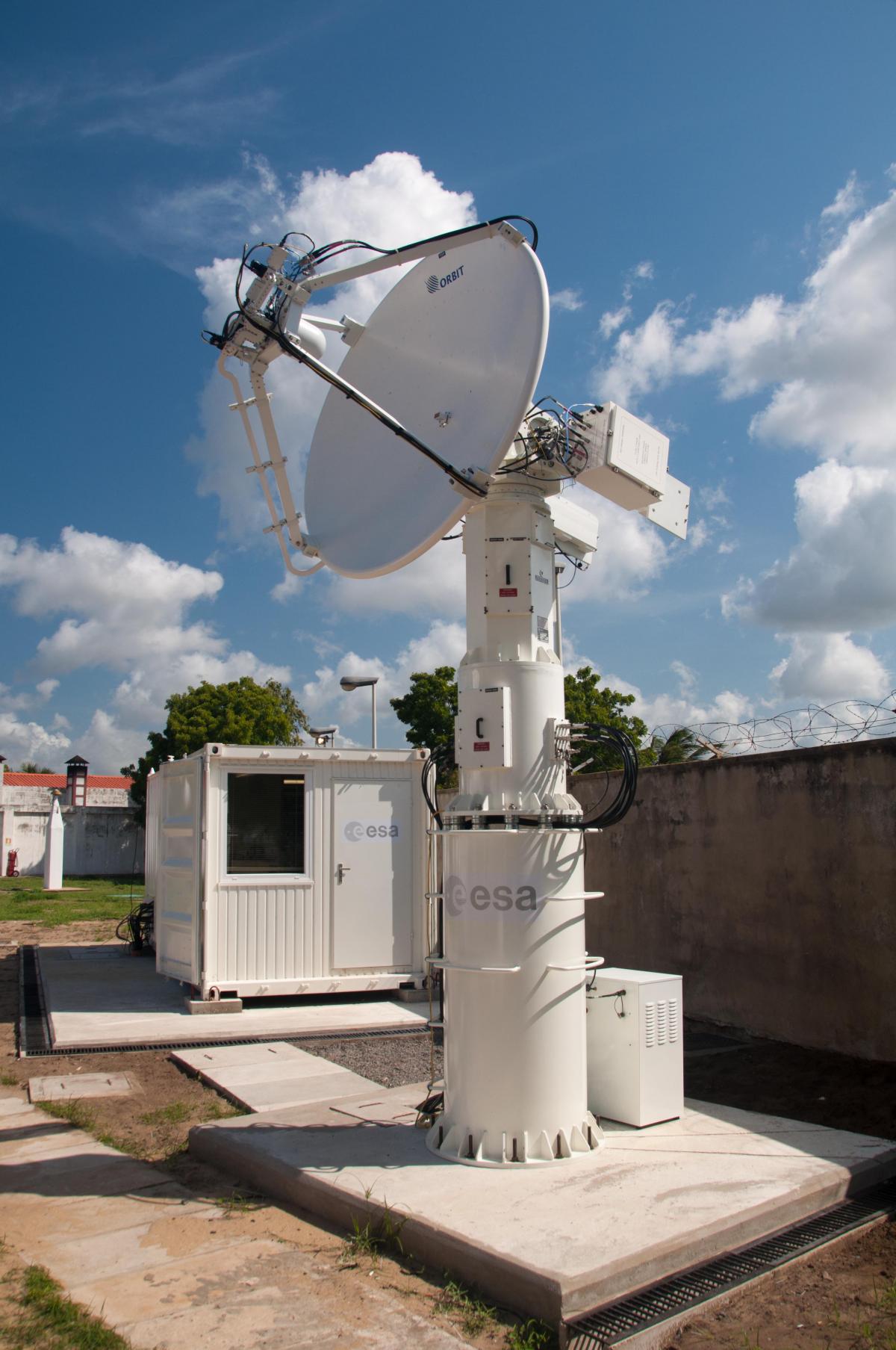 ESA tracking antenna in Malindi ESA tracking antenna at in
