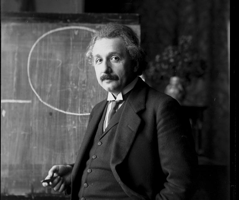 Albert Einstein Albert Einstein