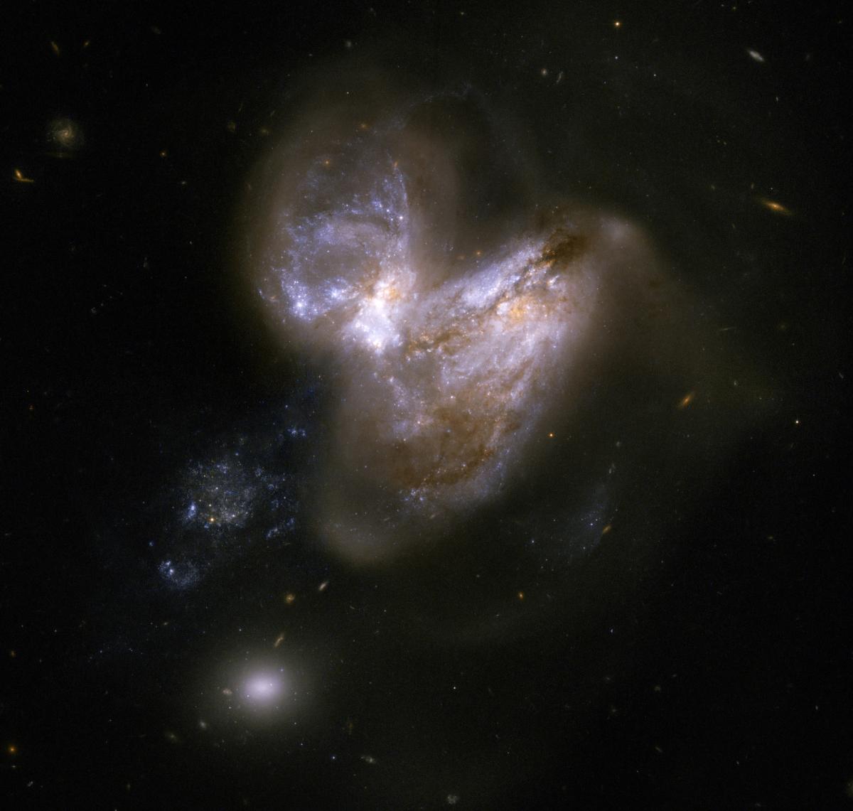 Colliding Galaxies Arp 299 Colliding Galaxies Arp 299